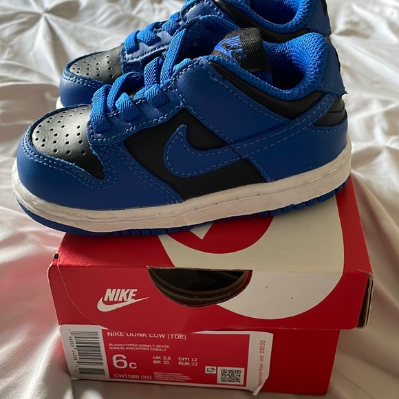 Nike Dunk Low - Picture 3 of 3